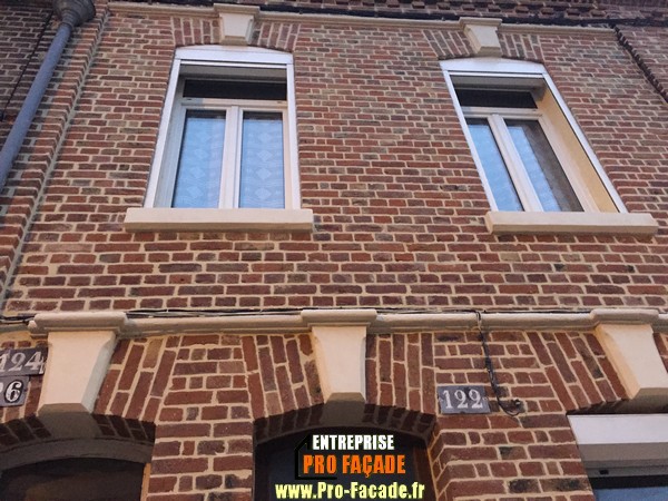 Chantier de rejointement façade en briques sur Amiens 80000 fin de chantier